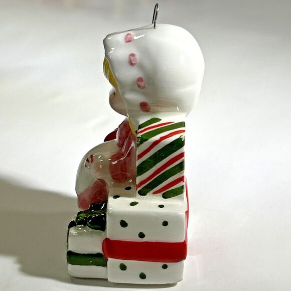 Vintage 1970s Joan‎ Walsh Anglund Girl w/ Gifts Ceramic Christmas Ornament Japan - Picture 2 of 6